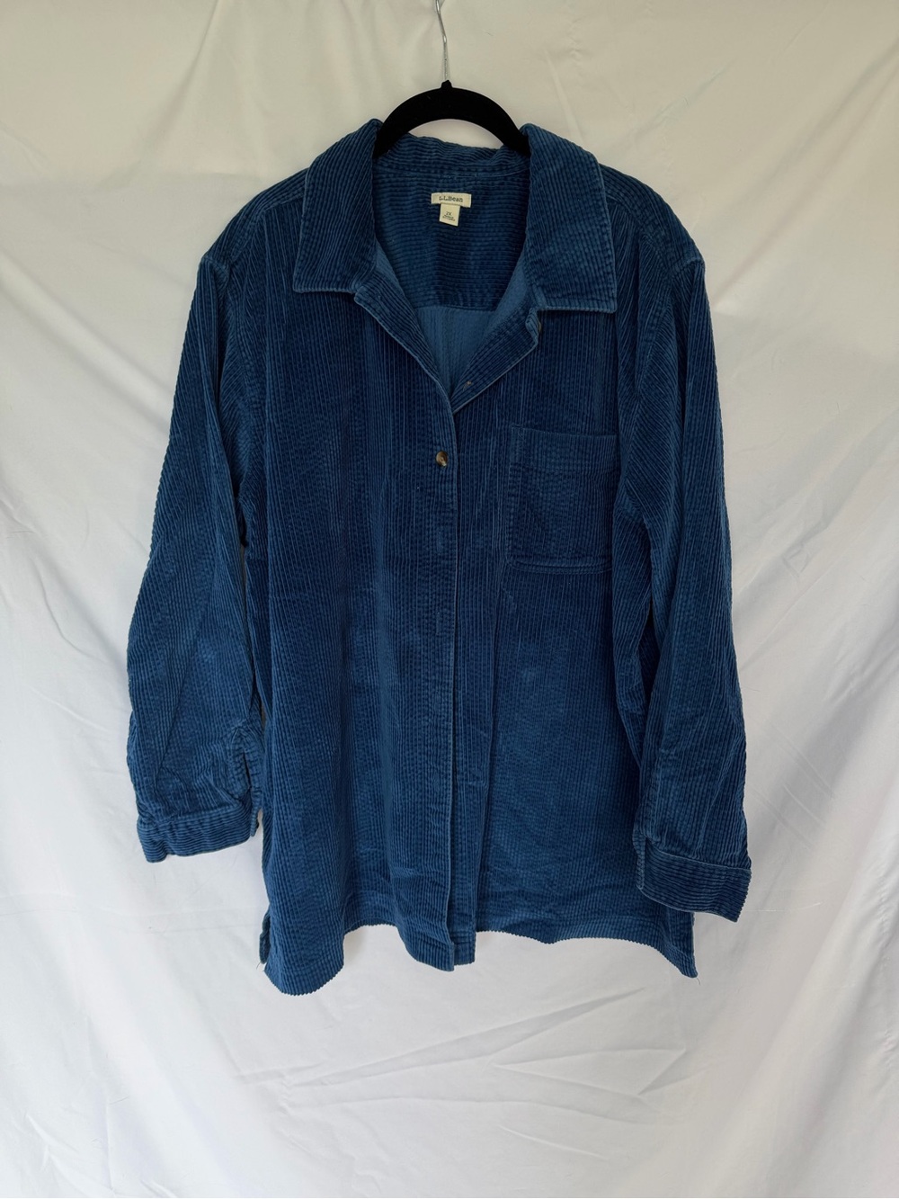 Vintage L.L. Bean Deep Blue Corduroy Button Down shirt 100% cotton